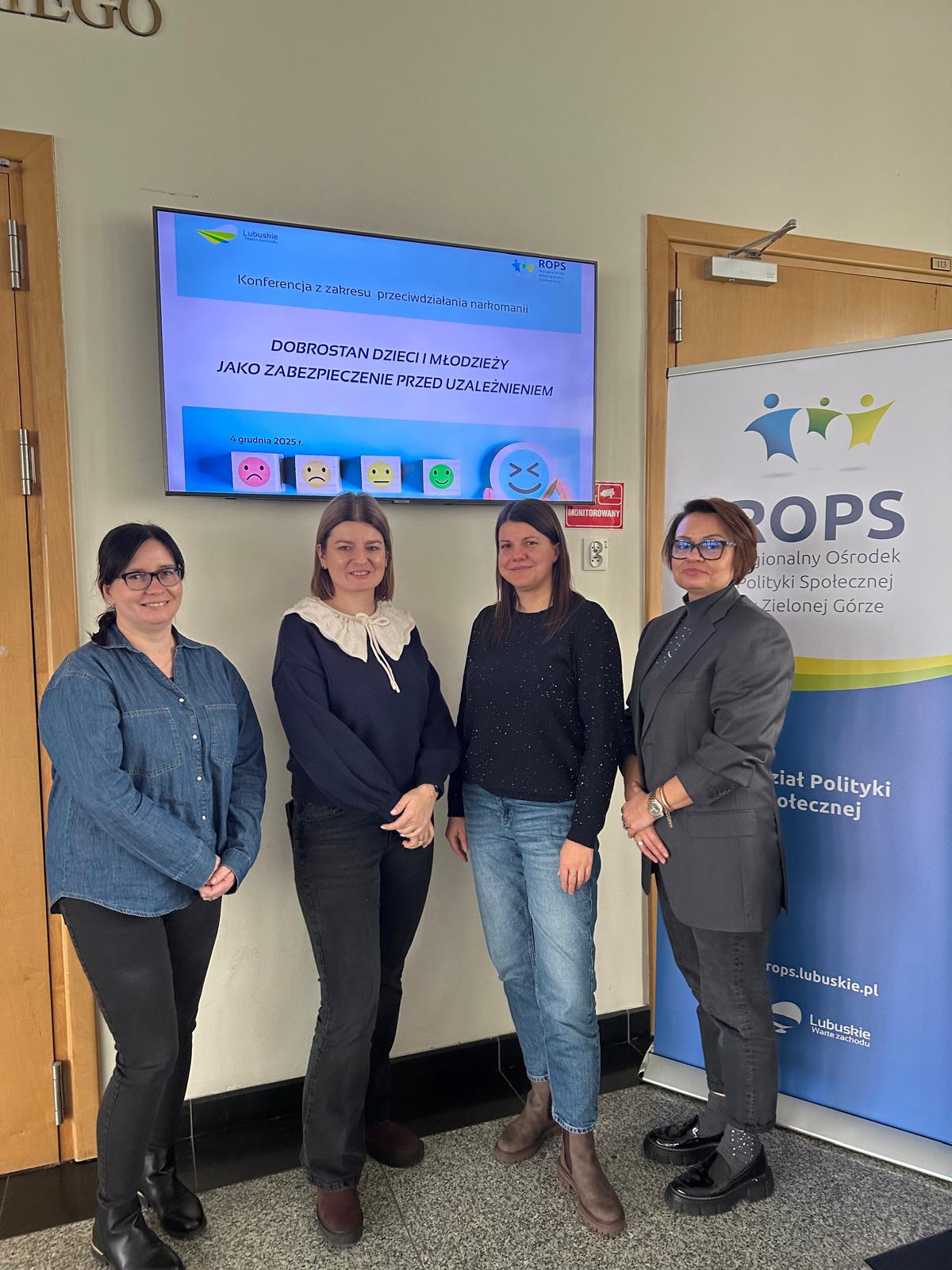 You are currently viewing Konferencja z zakresu przeciwdziałania narkomanii pn.: “Dobrostan dzieci i młodzieży jako zabezpieczenie przed uzależnieniem”